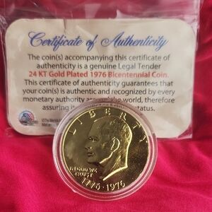 24 KT Gold Plated 1976 Bicentennial Coin